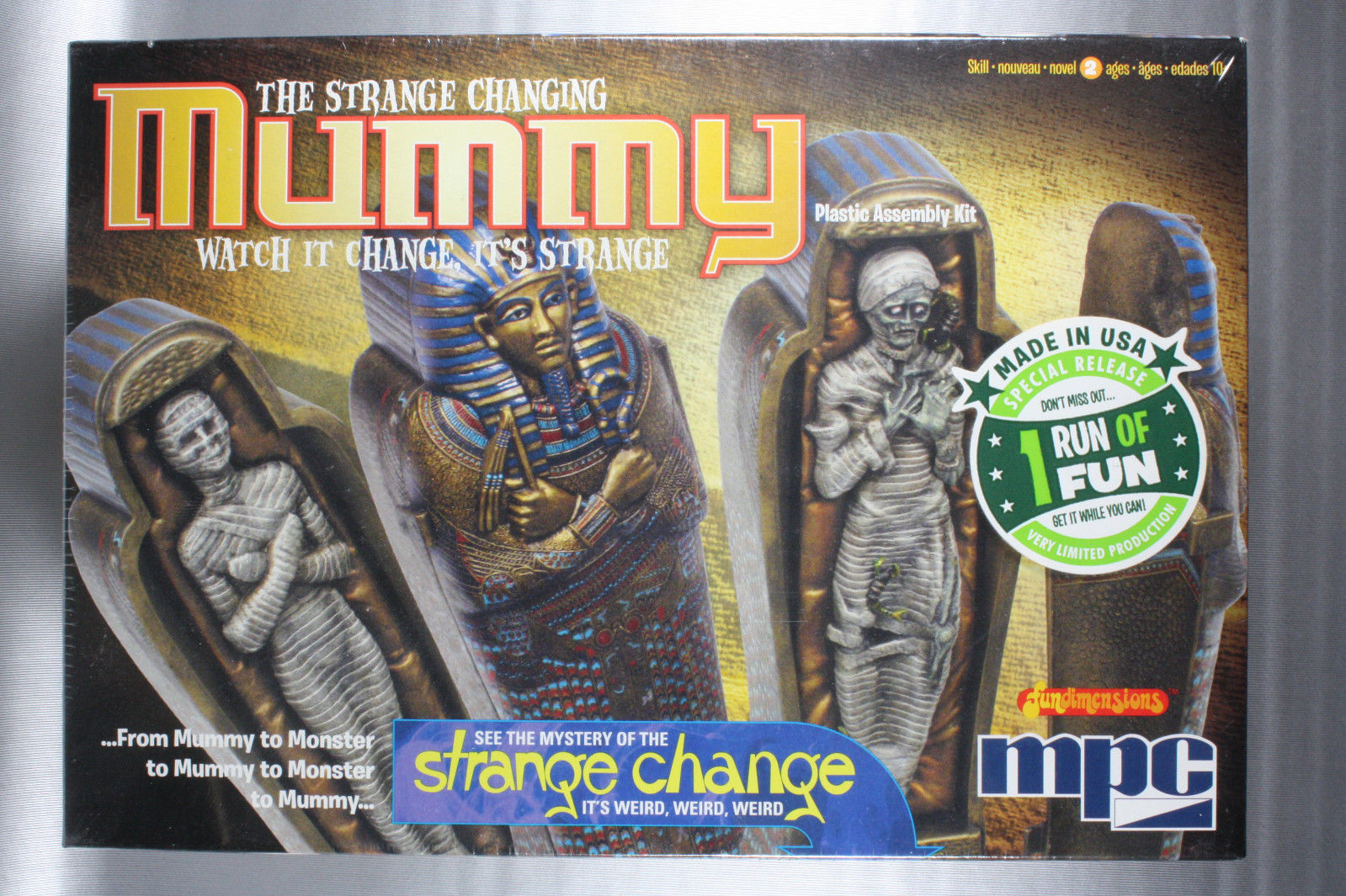 The Strange Change - model kits - MOVIES & MANIA